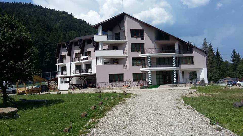 Pensiunea Poiana Soarelui Brates Exterior foto